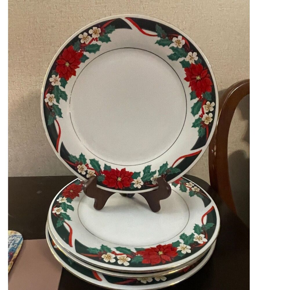 Tienshan "Deck The Halls" fine china dinner plates